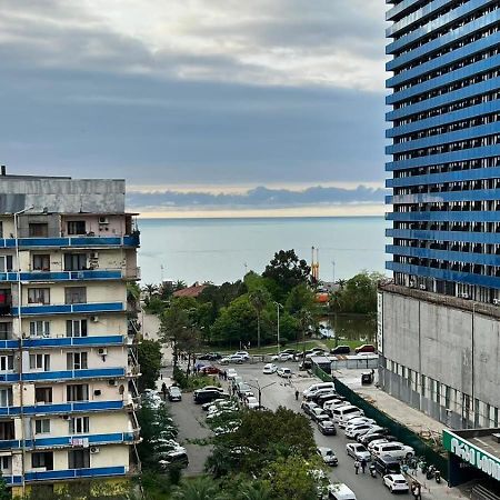 Big Flat In Batumi Exterior foto